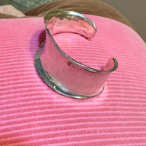 Silpada Vintage Silver filigree Cuff Bracelet - Picture 3 of 8